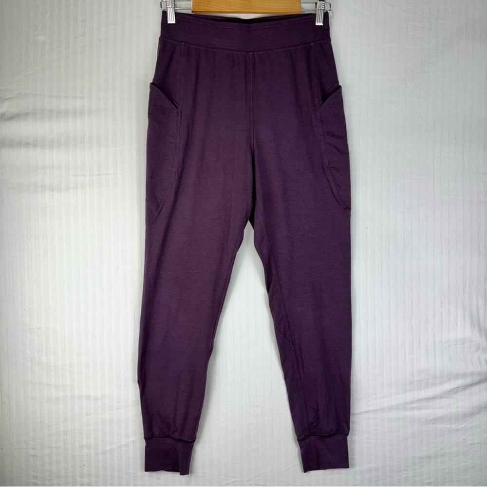 Lululemon Meant To Move Black Cherry Yoga 27” Jogger Pants Women’s 6 Pima Cotton